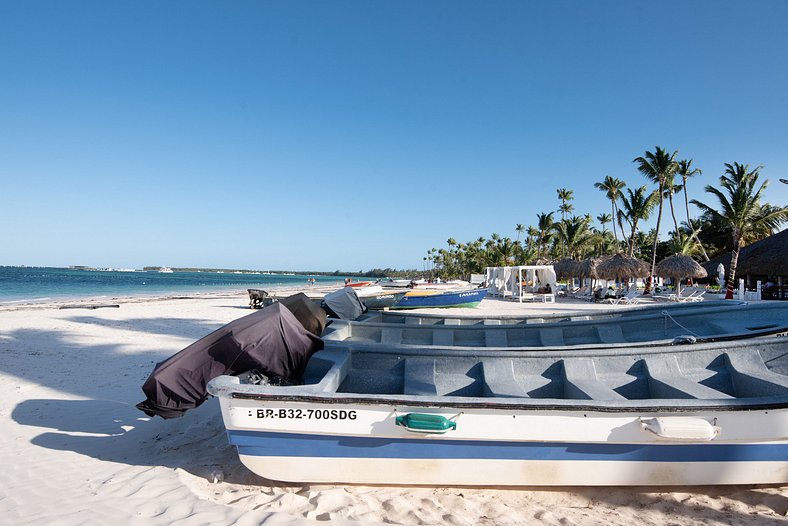 Apartamento piscina y acceso a playa en Punta Cana