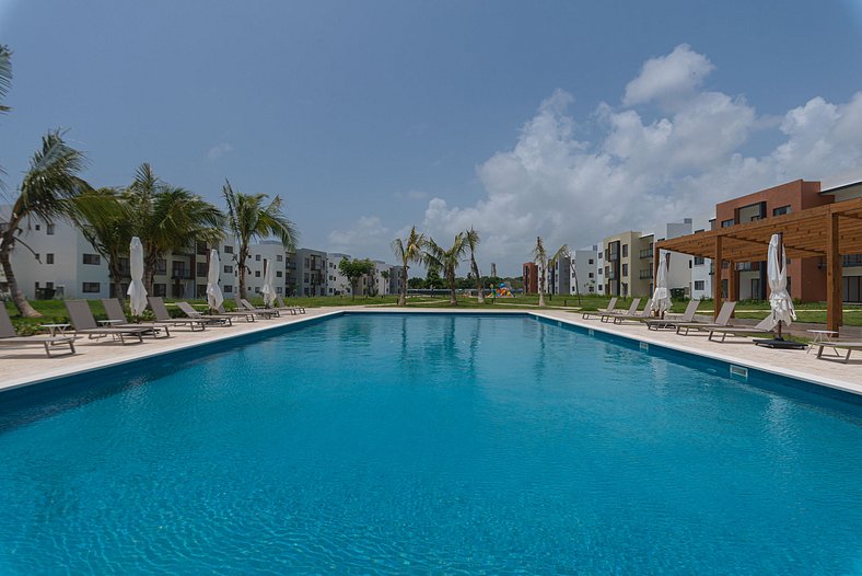 Vista a la piscina apartamento de 2 habitaciones